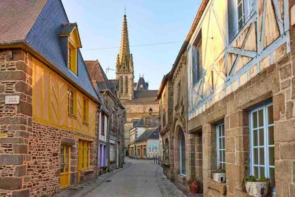 Charmante Maison, Coeur De Bourg Bazouges-la-Pérouse Esterno foto